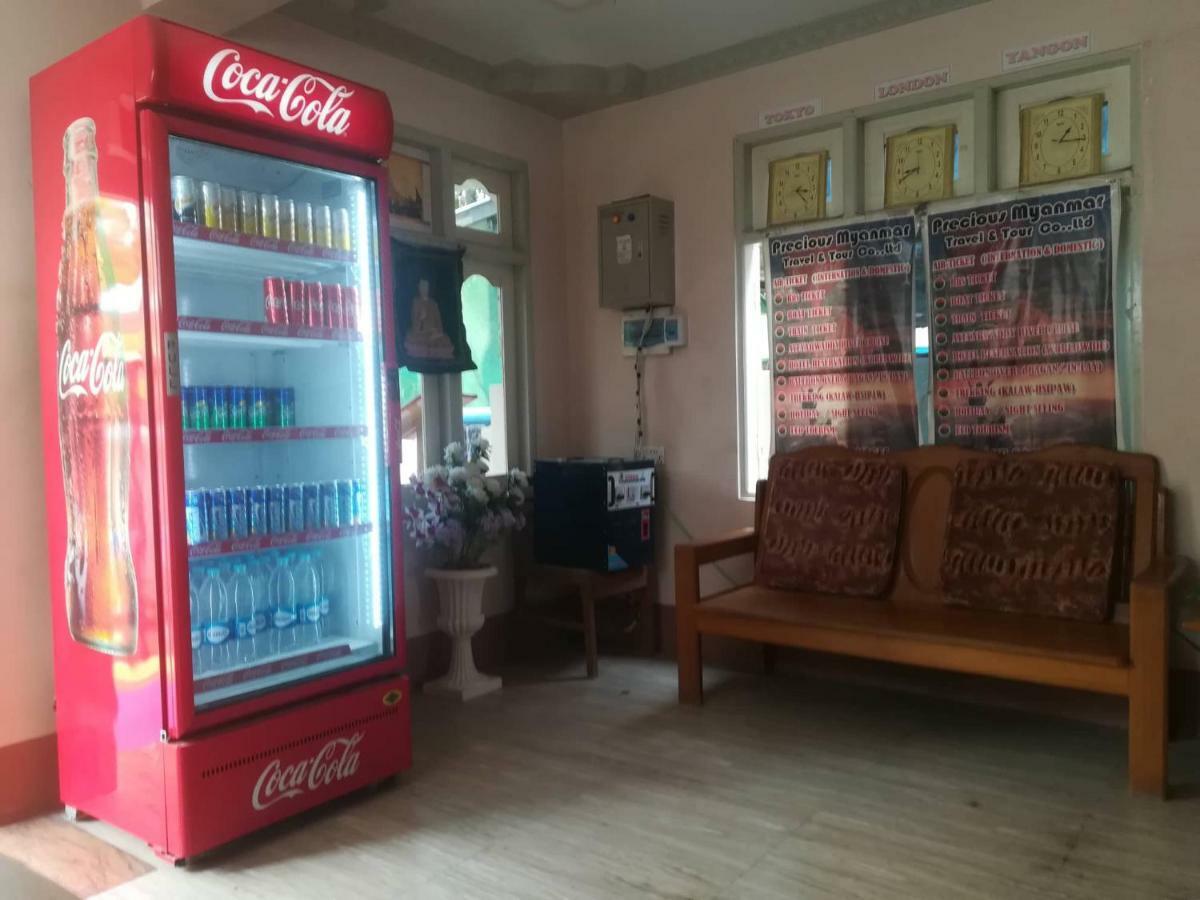 Lux Pillow Hostel Nyaung-U Buitenkant foto