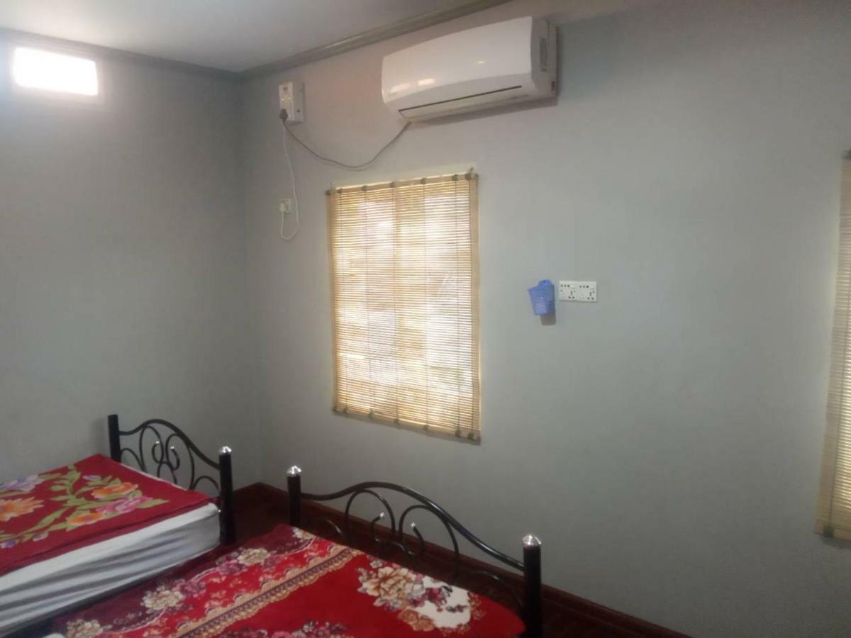 Lux Pillow Hostel Nyaung-U Buitenkant foto