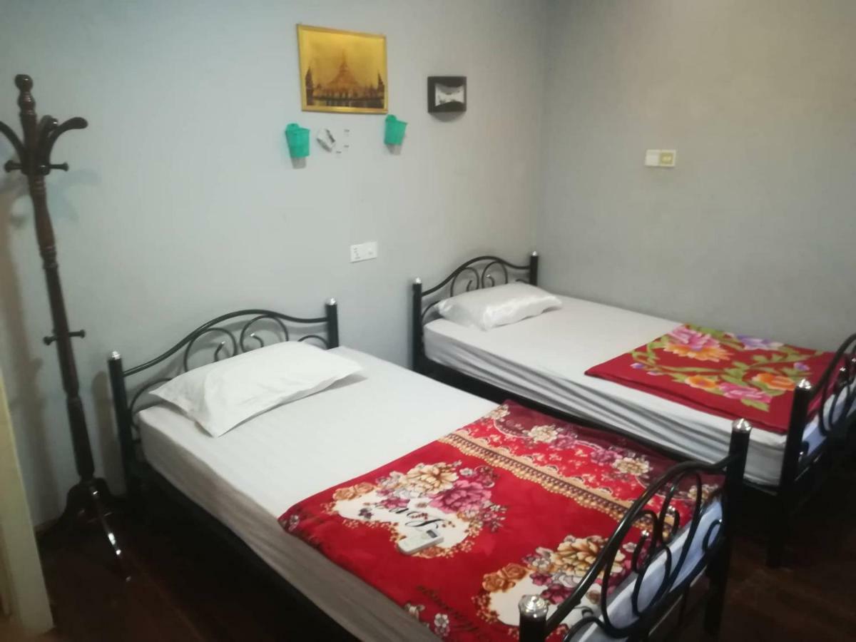 Lux Pillow Hostel Nyaung-U Buitenkant foto