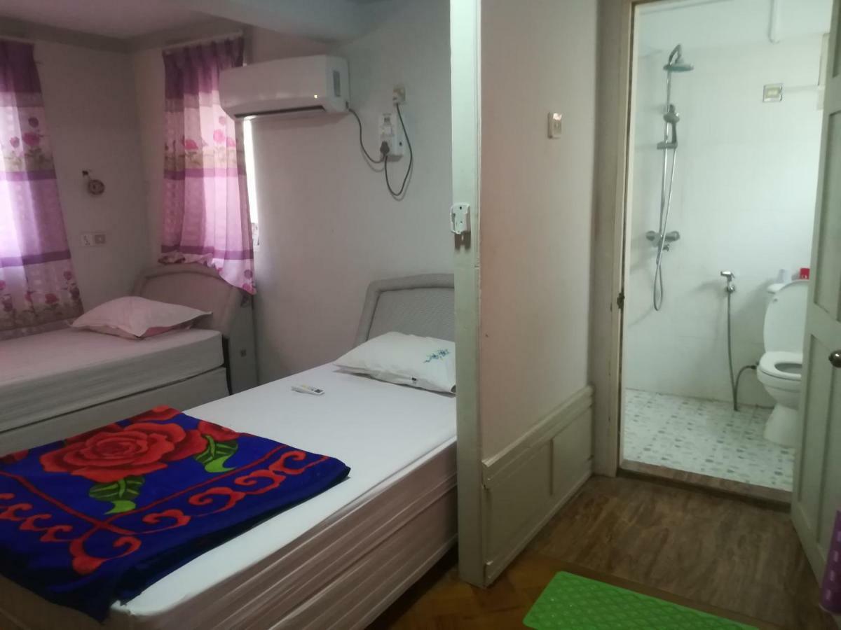 Lux Pillow Hostel Nyaung-U Buitenkant foto
